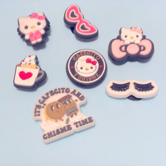 7pc Hello Kitty Cafecito Croc/Clog Jibbitz - Picture 1 of 9